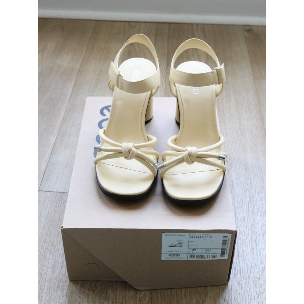 ECCO Womens Sculpted Alba 65 Knot Strap Heel Sandal Butter Yellow Size 8-8.5